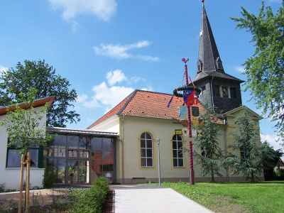 Kirche und Kirchhaus St.-Marien Lamme